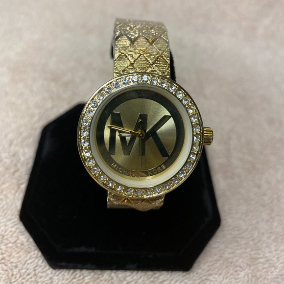 Michael Kors Gold Women's Watch - Picture 2 of 11